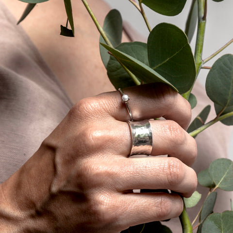 Omega Ring - Silver