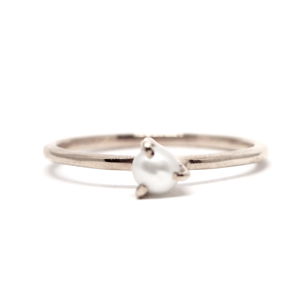 Sprite Ring - Silver & Pearl