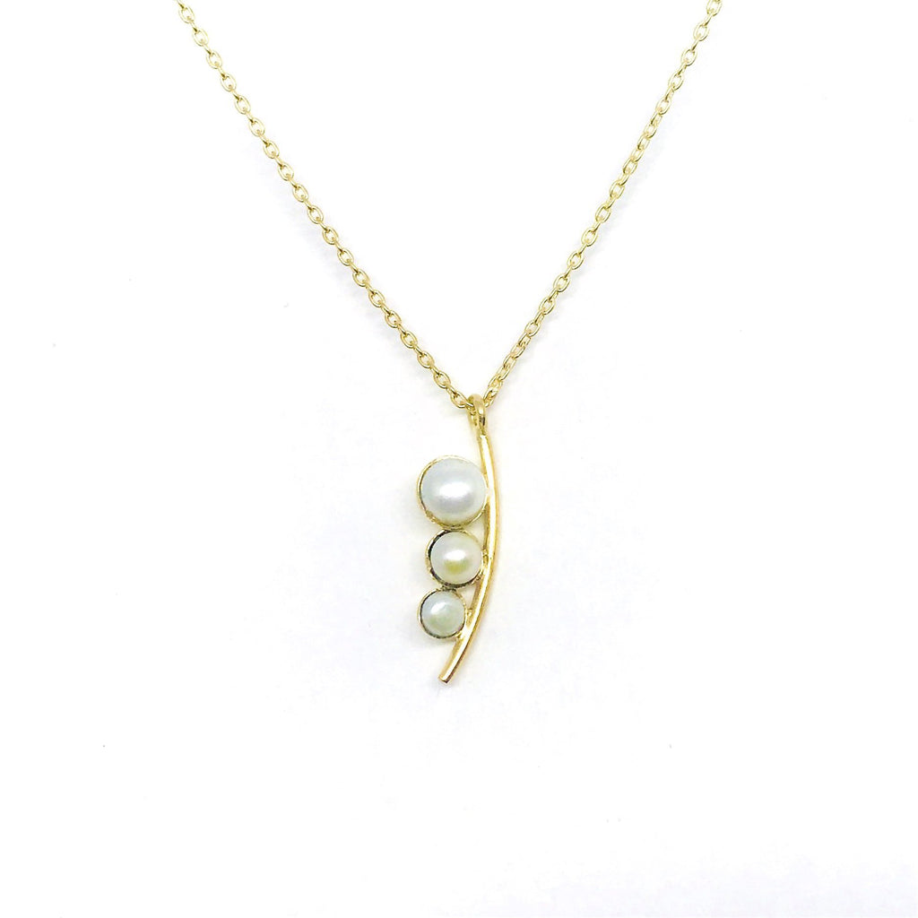 Siren Necklace - Gold & Pearl