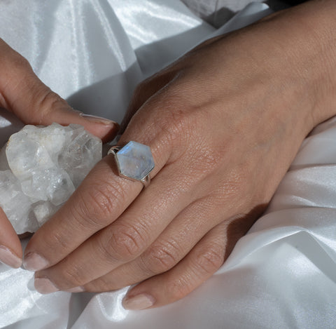 Honeybee Ring - Moonstone & Silver
